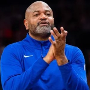 坎宁安：比克斯塔夫激励着我们，我们必须为他赢得总冠军