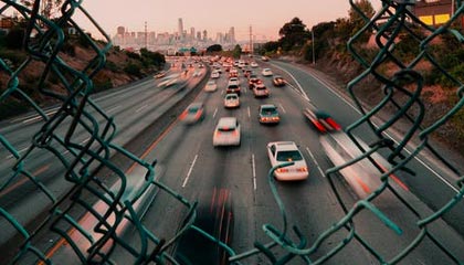 【欧冠】阿扎尔点射 比达尔染红 皇马2比0客胜国米